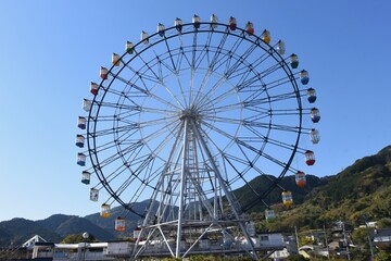 Ferris wheel. The Ferris wheel has a long history and was invented by Illinois engineer George Washington Gale Ferris, Jr. in the 1890s. 