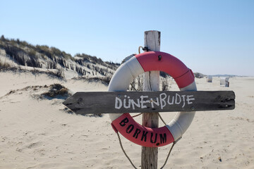 way sign to beach bar Borkum