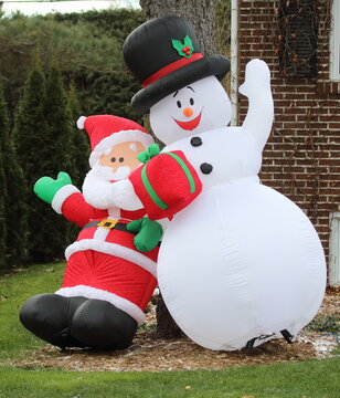 Père Noël et bonhomme de neige gonflable, décoration de Noël
