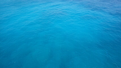 Fototapeta na wymiar 【グラフィック素材】真っ青な海