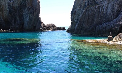 Fototapeta na wymiar Italy: Foreshortening of the wonderful sea of Ponza Island.