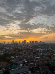 Fototapeta premium Beautiful sunsets in urban areas, to be precise in the capital city of Indonesia, Jakarta.