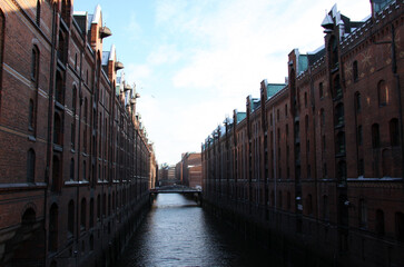 Naklejka premium Red bricks buildings on the harbor area