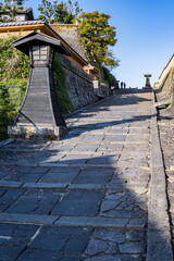 志保屋の坂(塩屋の坂) - 酢屋の坂