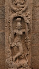 It is considered to belong to the Vijayanagara period. A beautiful sculpture of a woman can be seen at the gates of the tower of the temple. Its a side sculpture. This is an unfinished temple.