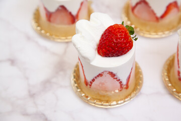 Strawberry shortcake with fresh cream