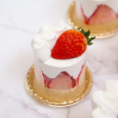Strawberry shortcake with fresh cream