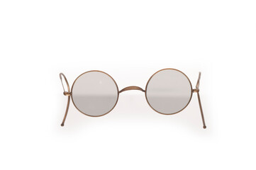 Fototapeta na wymiar Circle vintage glasses on white background