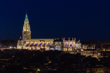 Obraz premium View of Toledo from the famous viewpoint of Valle (Spain)