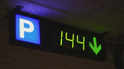 Shopping Mall Public Car Parking Lot Sign with Parking Space Availability Indicator and Green LED...