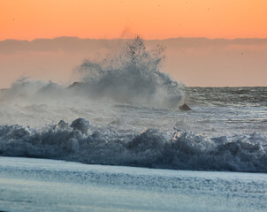 crushing waves  at Vik beach in Iceland