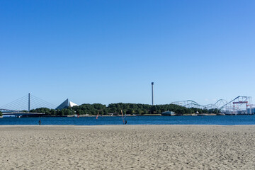 神奈川県横浜市金沢区の海の公園