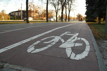 road markings for bicycle transport