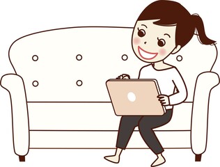 ソファーに座り、タブレットを使う笑顔の女性。