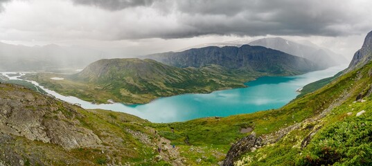 Fototapeta na wymiar View lake gjende from the famous Besseggen hiking trail, Norway