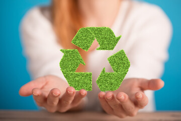 3d rendering of green recycle icon