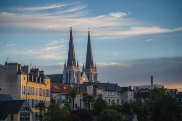 Fototapeta na wymiar Church in the french city of Pau