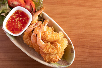Fried shrimp tempura with sauce