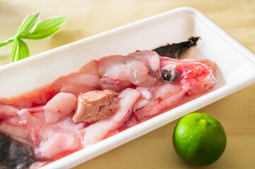 パックに入ったあんこうの切り身