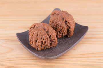 Wenwan walnut unicorn pattern official hat