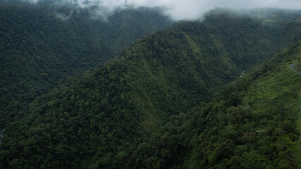 Obraz premium View of nature, low clouds and rain forest