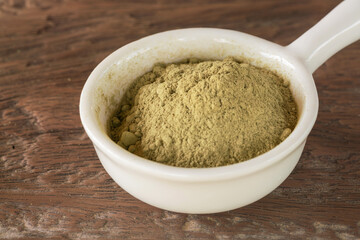 Herbal extract powder.