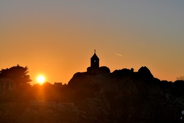 Ambiance au coucher du soleil sur Port-Blanc Penvenan en Bretagne. France