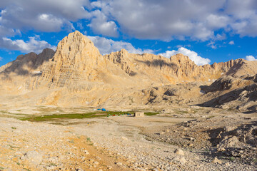 Aladaglar is the holy place of mountaineers. Demirkazık Mountain, Yedigöller, Climbing tracks.