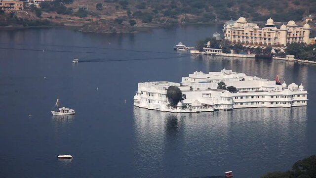 Lake Pichola to Udaipur