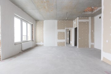 Obraz premium interior of the apartment without decoration in gray colors