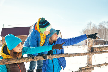 happy family in the winter. people outdoors - 472500594