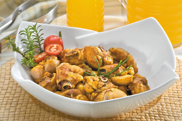 Frango temperado com tomates