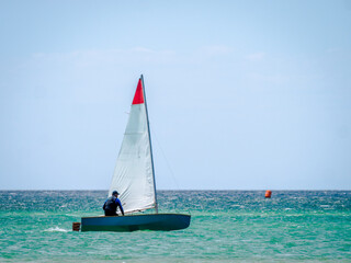 Naklejka premium Sunny Day Skiff