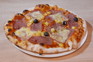 pizza salami fromage