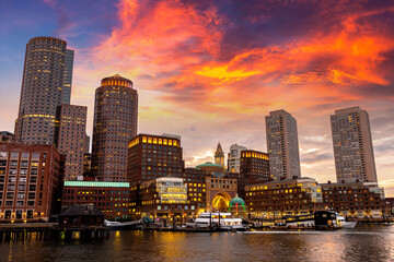 Fototapeta na wymiar Boston cityscape at night