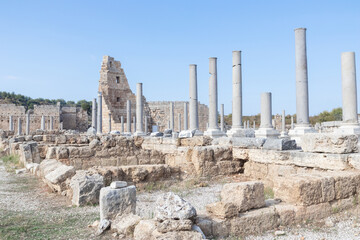 Fototapeta premium Ruins of the ancient Roman Empire city of Perge in Turkey. Ancient columns