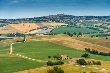 Obraz premium Rural landscape near Cingoli and Appignano, Marche, Italy