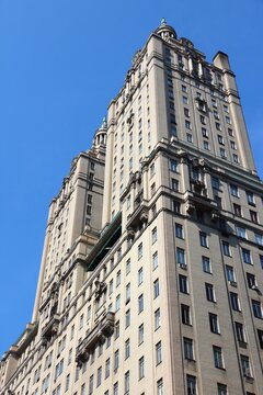 NEW YORK, USA - JULY 6, 2013: The San Remo building in New York. It is a residential co-operative in Upper West Side. Dustin Hoffman, Steve Martin and Bruce Willis were among its residents.