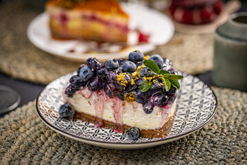 Cheesecake tart with fresh blueberries