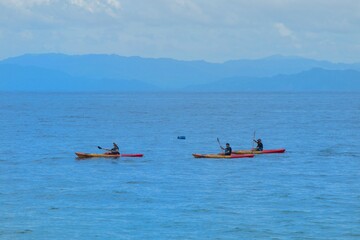 Naklejka premium boat on the sea
