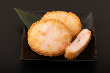 揚げはんぺん(紅しょうが)