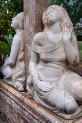 two imploring women, Alcover family tomb, Soller cemetery, Mallorca, Balearic Islands, Spain