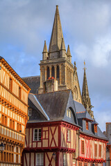 Vannes, Bretagne, Morbihan, Cathédrale et maisons à colombage, place Henri 4