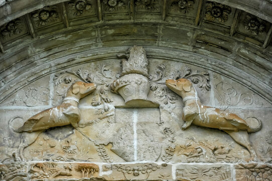 Ch&acirc;teau d'Assier 
Galiot de Gennouiilac decorated his castle Assier with symbols and sculptures that honored his heroic deeds and victories
