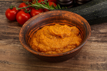 Vegetarian cuisine - Zucchini puree with herbs