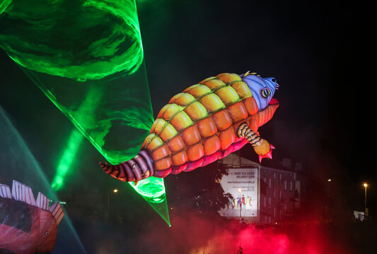  Yearly Great Dragons Parade connected with the fireworks display, taking place {happening} on the river Vistula at Wawel. Cracow , Poland