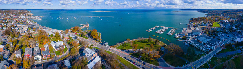 Plymouth Bay and Plymouth Village Historic District panoramic aerial view, including Antique ship Mayflower, in town center of Plymouth, Massachusetts MA, USA.  - obrazy, fototapety, plakaty