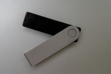 hardware wallet for crypto currency