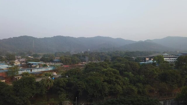 hyper laps pan mountain in thane godbandar indhira gandi nationl park mira road india afternoon