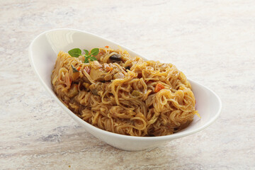 Wok Udon with chicken curry
